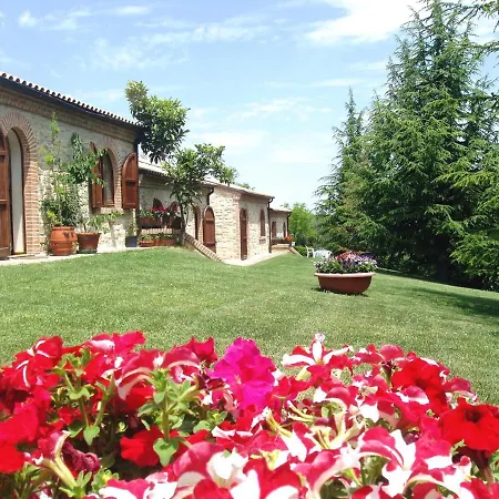 Sleeps 6 Pool Wifi Apartament