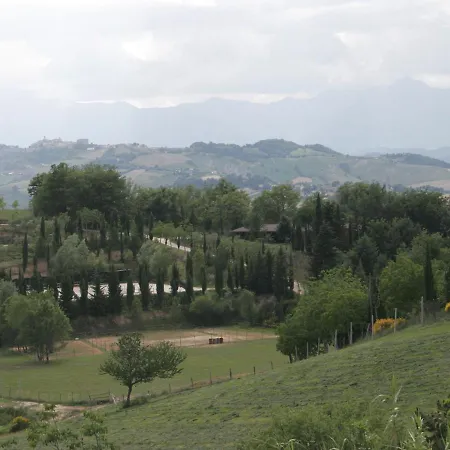 Sleeps 6 Pool Wifi Monte Rinaldo